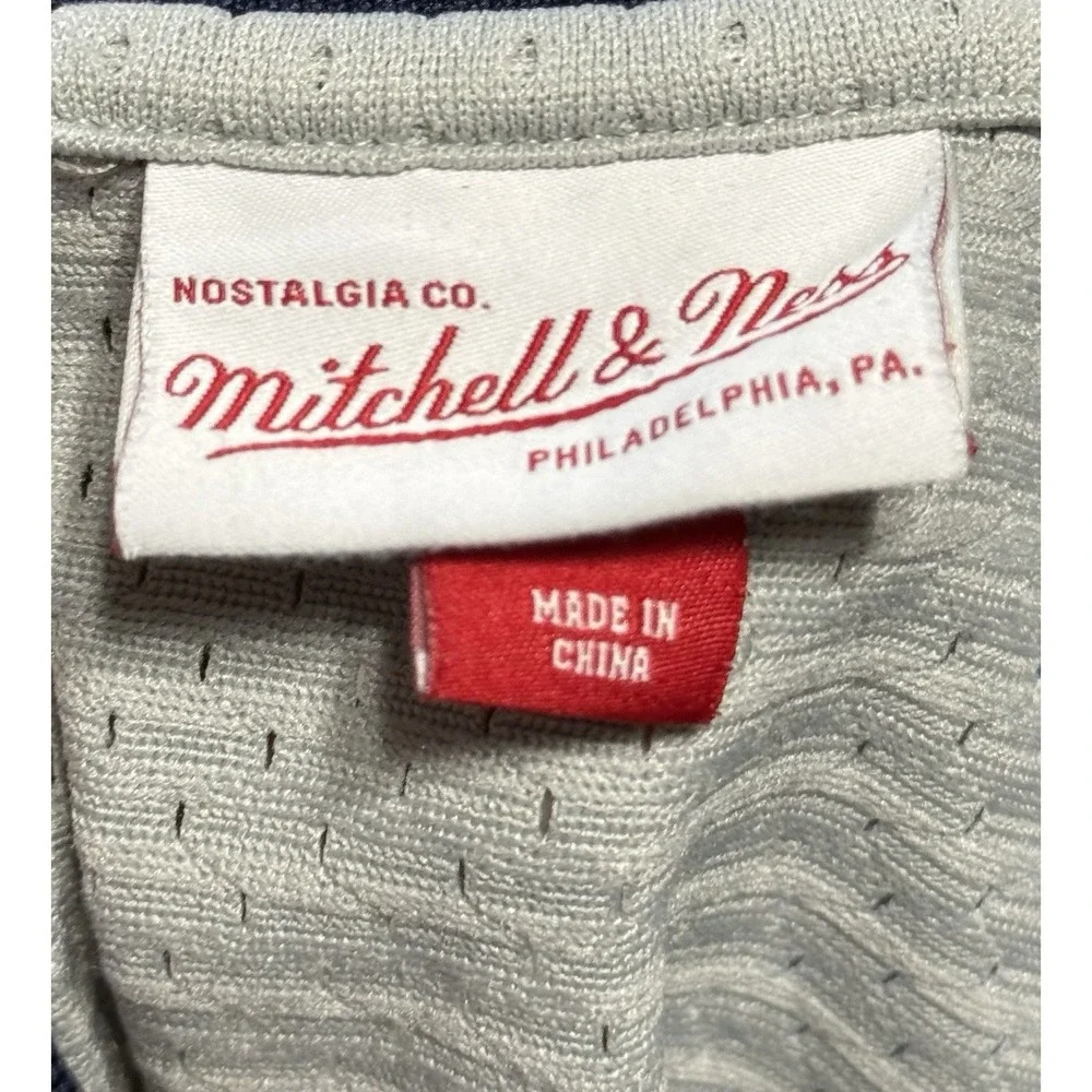 Mitchell & Ness MLB Mesh V-Neck Boston Red Sox Pullover Jersey Men's Medium Gray